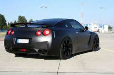  Nissan GT-R ‘độ’ toàn đen 