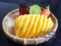 Nước ép dứa - cà rốt thơm ngon, mát lạnh giải nhiệt ngày hè