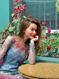 Sau tết, Hà Hồ cùng Kim Lý kham khổ thực hiện điều này ở Thái Lan