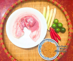 Thịt ba chỉ lắc sả quất lạ miệng, ăn là nghiện liền!
