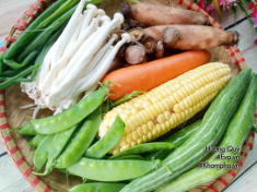 Vào bếp nấu bát canh nấm ngọt thanh ăn chay ngày Vu Lan