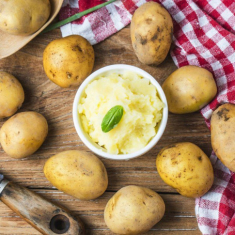 Da mặt láng o, da không sẹo không tàn nhang với công thức từ mặt nạ khoai tây