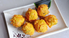 Con lười ăn cà rốt, mẹ đem làm bánh kiểu này con ăn thun thút