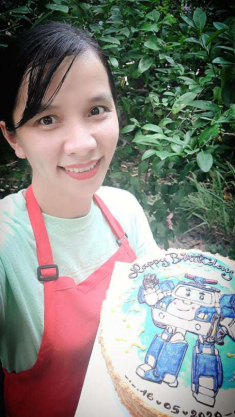 Làm bánh kem đẹp như tranh, mẹ Nha Trang vừa trông con vừa kiếm được tiền triệu