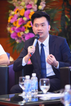 Ông bố CEO quyết ra tay tráng bánh cuốn bằng chảo khiến nghìn chị em tâm phục