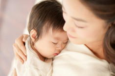 Trẻ dưới 3 tuổi không được ngủ với cha mẹ có thể bị ảnh hưởng khi trưởng thành