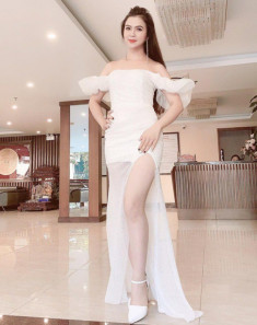 20 tuổi đăng quang Nữ hoàng Trang sức rồi quay về quê học, Diễm Hương giờ 5 năm 3 con