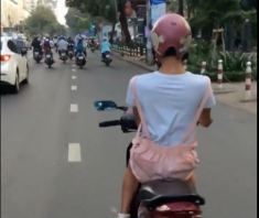 [Clip] Bắt gặp Hot Girl chạy Wave cá tính đường phố Sài Gòn
