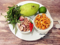Cuối tuần làm gỏi xoài tôm khô chua chua, ngọt ngọt ai ăn xong cũng đòi ăn tiếp