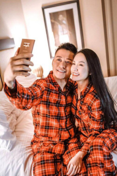 Được bà xã Thu Hương chăm da kĩ lưỡng, bảo sao Tuấn Hưng 41 tuổi mà trẻ mãi không già