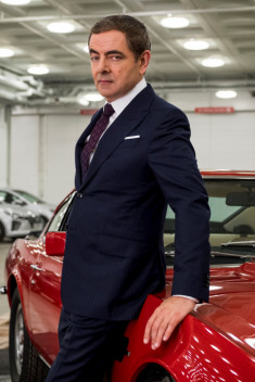 “Johnny English: Tái xuất giang hồ” tung trailer mới hé lộ nhiều chi tiết éo le về chàng điệp viên nhái James Bond lầy lội không kém Mr.Bean