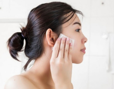 Không nắm ngay bí kíp chăm sóc da dầu bị mụn, nàng sai 1 li, đi 1 dặm