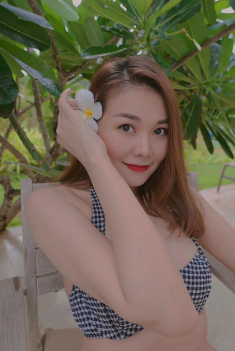 Thanh Hằng áp dụng liệu trình giảm cân ketox: “cầm hơi” bằng 6 chai nước, sau 7 ngày xuống 4kg