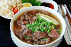 Top 22 đặc sản Hà Nội mua làm quà và thưởng thức tại chỗ