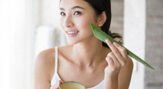 Da mặt láng o không tì vết với 4 cách trị tàn nhang bằng nha đam
