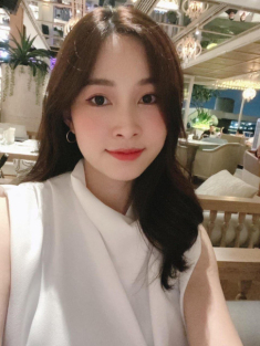 Mới hơn 2 tuổi, con gái xinh như búp bê của HH Đặng Thu Thảo đã đối đáp khéo léo