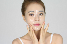 U30 rồi chớ nghe quảng cáo: Collagen trong mặt nạ giấy khó có thể hấp thụ qua da