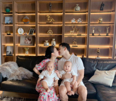 Con chưa 1 tuổi, vợ MC Thành Trung đã quyết cắt cháo khiến nhiều người bất ngờ