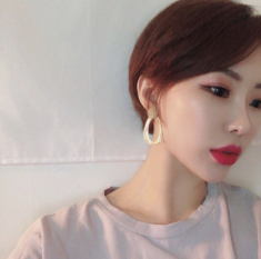 Mạnh hơn retinol mà không kích ứng, kem dưỡng có 14% peptide vì căng bóng da cực đỉnh