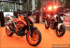 2017 KTM Duke 250 và Duke 390 ra mắt tại Malaysia giá từ 119 triệu đồng - 156 triệu đồng