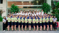 Ấm lòng: Bệnh viện JW quyên góp 279 triệu đồng doanh thu sự kiện “11.11 JW Chia Sẻ” cho miền Trung