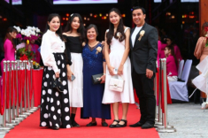 Con gái Quyền Linh được khen xinh trên MXH, ảnh mặt mộc ngoài đời như Hoa hậu