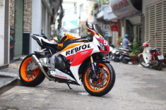 Honda CBR1000RR ‘Bò mộng’ hạng sang của Biker Việt