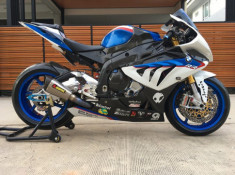 BMW S1000RR bản nâng cấp full option trên đất Thái