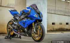 BMW S1000RR siêu phẩm đường phố độ chất chơi tại xứ chùa Vàng