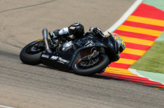 Hãng Triumph bắt đầu chạy thử trên đường đua chuẩn bị cho Moto2 của MotoGP 2019