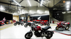 Honda Moto bán được 160 xe trong ngày đầu tiên khai trương showroom