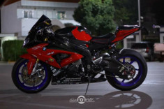 BMW S1000RR rực rỡ với gói trang bị chi tiết