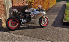 Ducati Panigale 1199 độ cực shock với full body Aluminum
