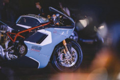 Ducati SuperSport Hồi sinh ngoạn mục với dàn option bá đạo