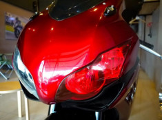 Honda CBR1000RR độ đầy gợi cảm với tone màu Red Candy