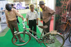 Phát sốt với dàn xe đạp cổ giá ngàn đô tại Việt Nam