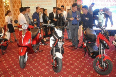 Ra mắt xe máy điện ứng dụng công nghệ 4.0 của người Việt