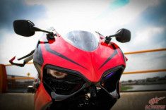 Yamaha FZ-S độ kinh hồn với ý tưởng thành hình Ducati Panigale Custom
