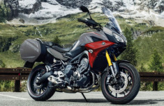 Yamaha Tracer 900 GT có giá 330 triệu VND trực tiếp đối đầu với Ducati Multistrada