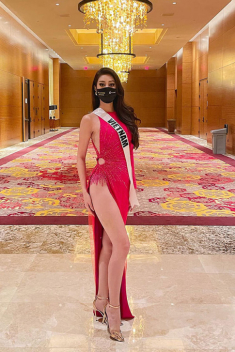 Ý nghĩa đằng sau 3 mẫu giày được thiết kế riêng cho Khánh Vân tại Miss Universe 2020