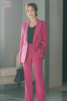 Chẳng muốn style đi làm mãi nhạt nhoà, nàng lưu ngay 10 outfit công sở đẹp mê từ phim Hàn