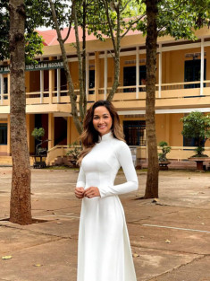 Dàn Hoa hậu đồng loạt khoe sắc với áo dài trắng để chúc các sĩ tử 2K3 thi tốt