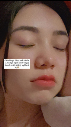 Đi hiến máu tình nguyện, Quỳnh Kool gây chú ý vì mặc gợi cảm