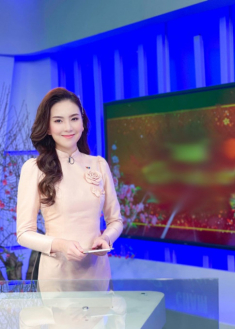 Tết này, ngắm BTV xinh nhất VTV “lên đồ” là có ngay bí kíp mặc đẹp