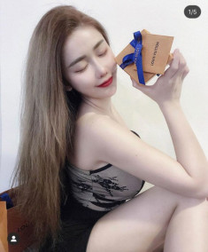 Xuất hiện hot girl có vòng một khủng nhất mạng xã hội, số đo chạm mốc gần 150cm