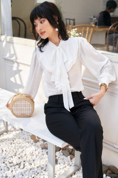 5 kiểu áo blouse cứ mặc là đẹp, nàng diện xuống phố cuối tuần đảm bảo xinh lung linh