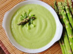 8 cách nấu cháo măng tây cho bé ăn dặm thơm ngon giàu dinh dưỡng