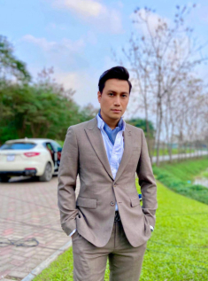 Béo hay gầy đều bị CĐM chê, nhưng phong độ ngoại hình của Việt Anh vẫn được vợ cũ khen