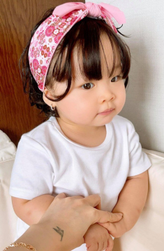 Bỏ 1 tỷ sang Thái mua giống sinh con không thành, Pha Lê giờ có con xinh với chồng Hàn