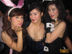 Bộ đôi hotgirl đình đám Sài Thành một thời gây ngỡ ngàng vì thay đổi diện mạo khó phân biệt